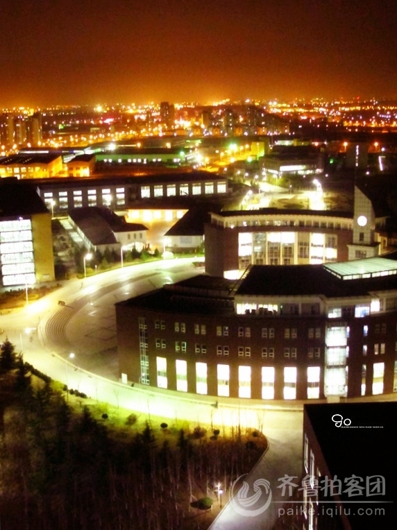 campus night view